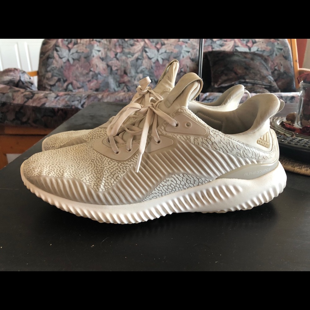 Adidas alpha bounce